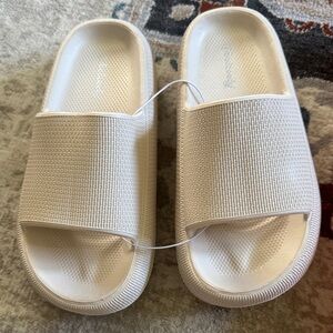 Women's Cream Slide Sandals